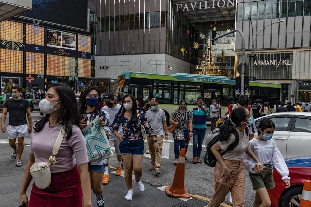 数据显示，我国迄今累计282万4973宗确诊病例。-Firdaus Latif摄-