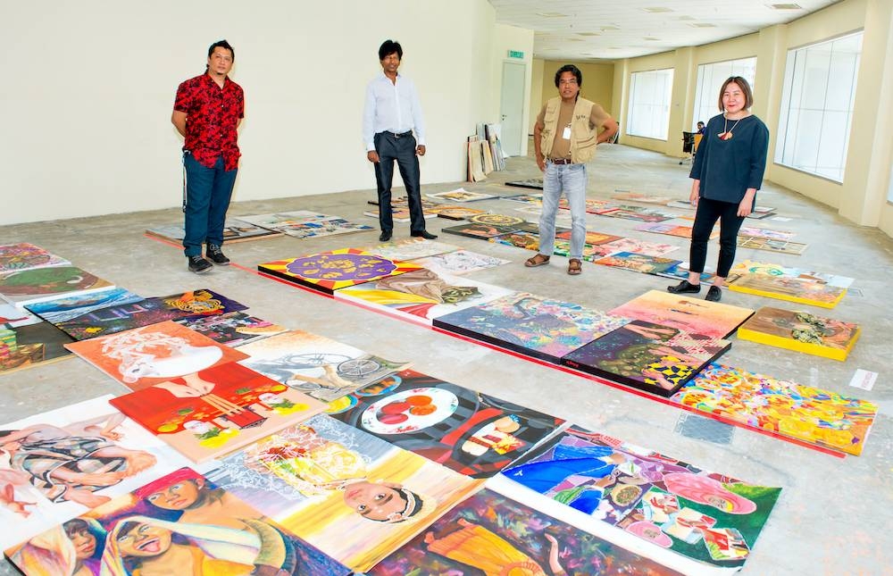“2021年Usaha Tegas文化遗产美术比赛” 的评审团,左起是Syahrul Niza、Ar. Paramanathan、Juhari Said和Bibi Chew。-Usaha Tegas集团提供-