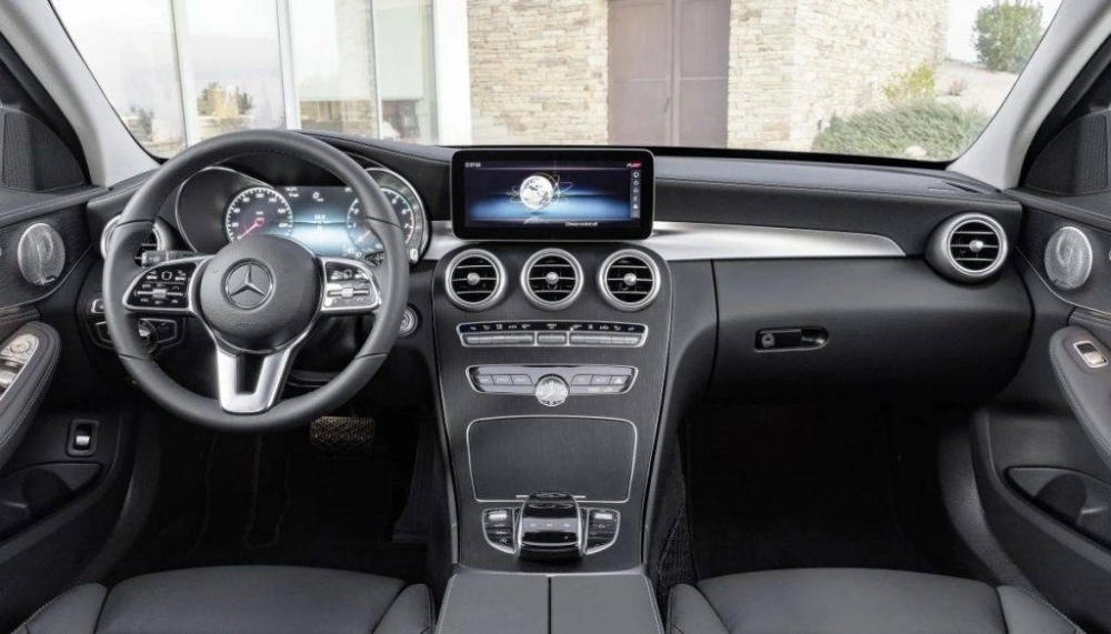 2018 Mercedes-Benz C 200 Avantgarde Line facelift -摘自SoyaCincau-
