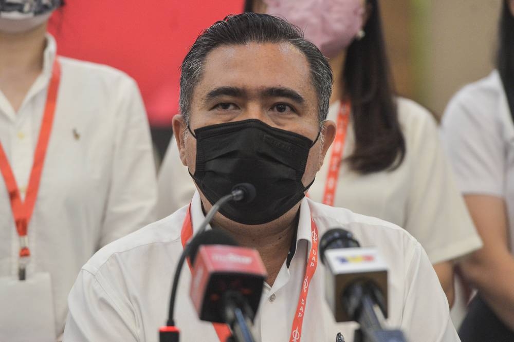 陆兆福说，MOU已清楚阐明，希盟只会支持那些有事先讨论过的动议。-Miera Zulyana摄-