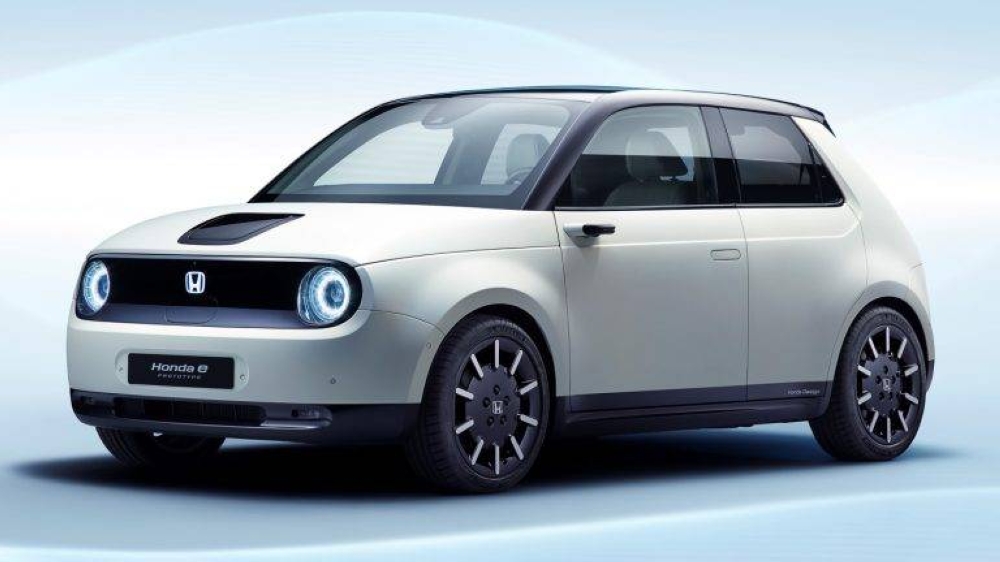 东姑依德利斯的本田电动车，据说市价超过21万令吉。