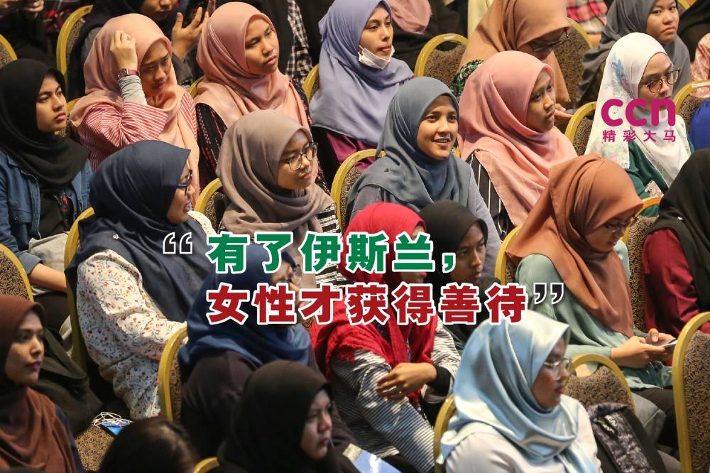 努丽达说，是先知引入伊斯兰后，女性的地位才有了改善。-Yusof Mat Isa摄-