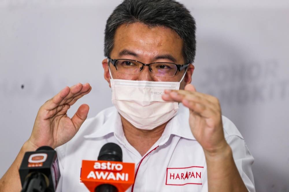 刘镇东表示，柔佛希盟建议州政府为了州民福祉加强朝野合作。-Hari Anggara摄-