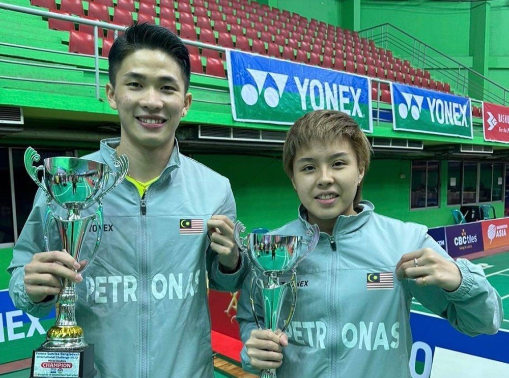 刚被拆散重组不久的陈堂杰/杜依蔚，首次搭档征战孟加拉国际挑战赛就夺冠！-摘自马羽总脸书-