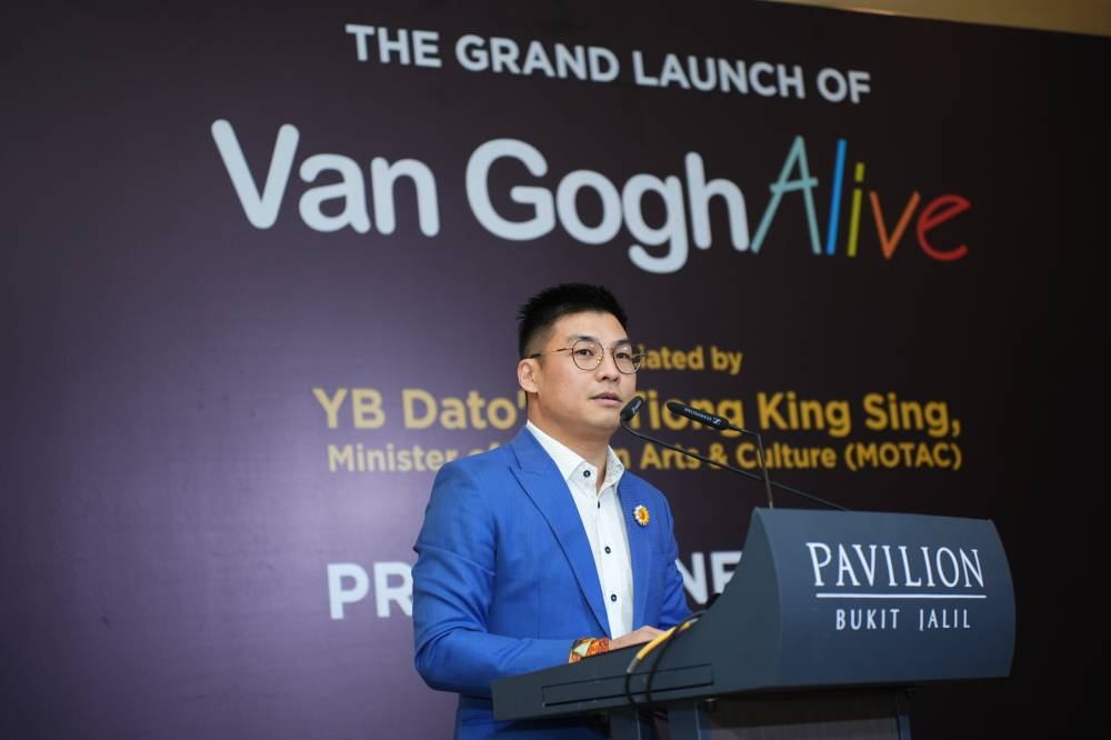 MDW首席行销长Ken Choo Chee Heong说,访客们将仿佛进入另一个世界,沉浸在梵高的艺术作品中,准备好感受毕生难逢的体验。-梵高光影体验展供图-
