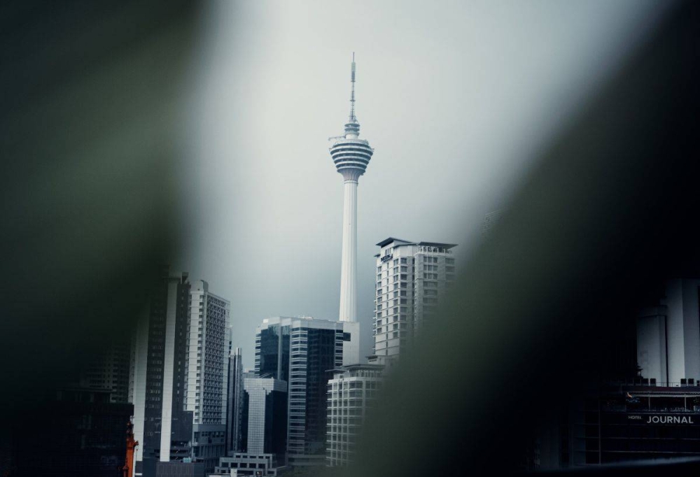 近日，网传马电讯已静悄悄将管理吉隆坡塔的特许权出售给一家不知名的公司。-图摘自Soya Cincau-