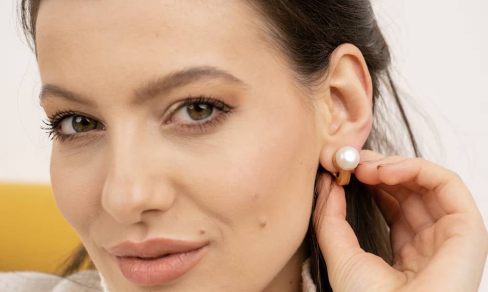 这款耳机，每只是7.7克。-图摘自Soya Cincau-