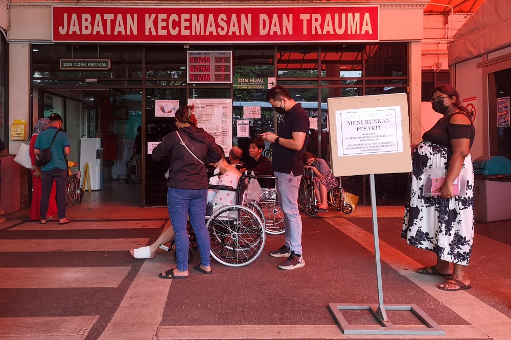 大马医生罢工组织指出，由于一些医生因为罢工而休假，导致部分医生需要承担实习生的工作，因此罢工是“成功”的。-Shafwan Zaidon摄-