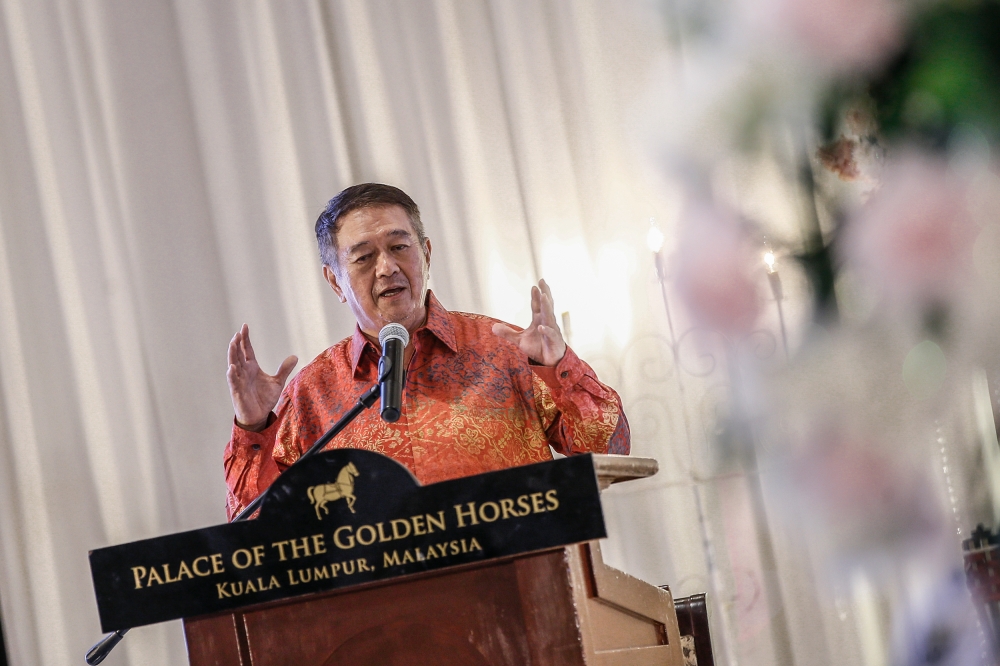 绿野集团今年2月初向大马交易所报备，李金友已辞去绿野集团执行主席职。 -Hari Anggara摄-