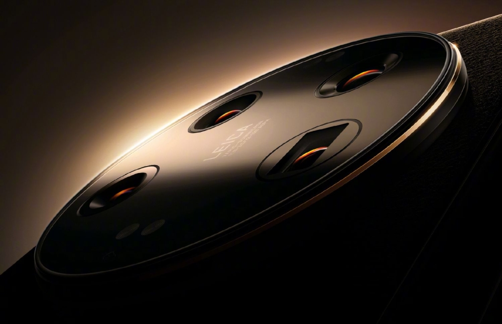 这款新智能手机主摄像头可以在f/1.9和f/4.0两档光圈之间切换。-图摘自Soya Cincau-