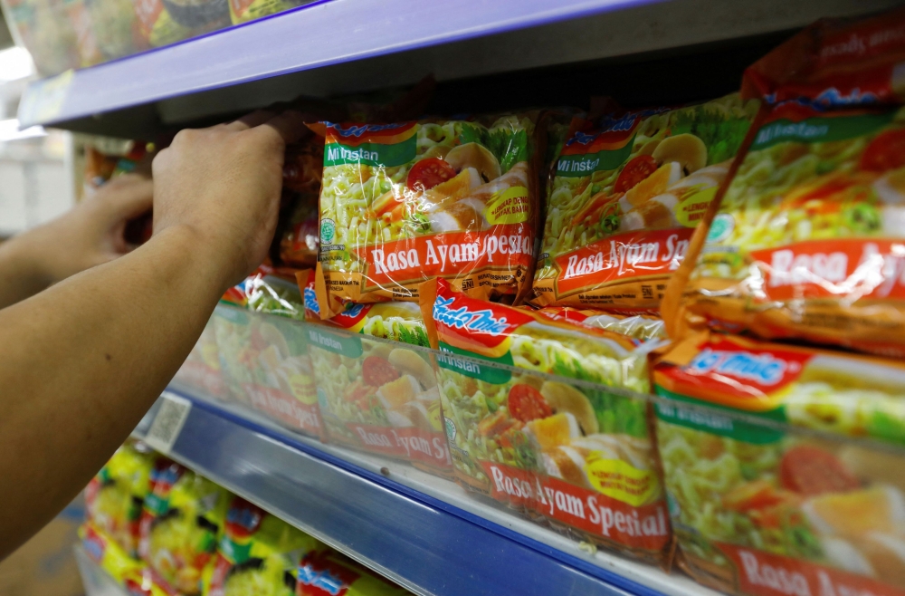 Indomie的“特色鸡肉风味汤面”含有可致癌的环氧乙烷，大马卫生部已要求厂商召回。-路透社-