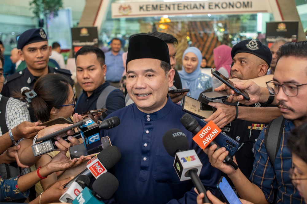 拉菲兹说，控制经济中资金流动的其中一个手段正好是加息。-Shafwan Zaidon摄-
