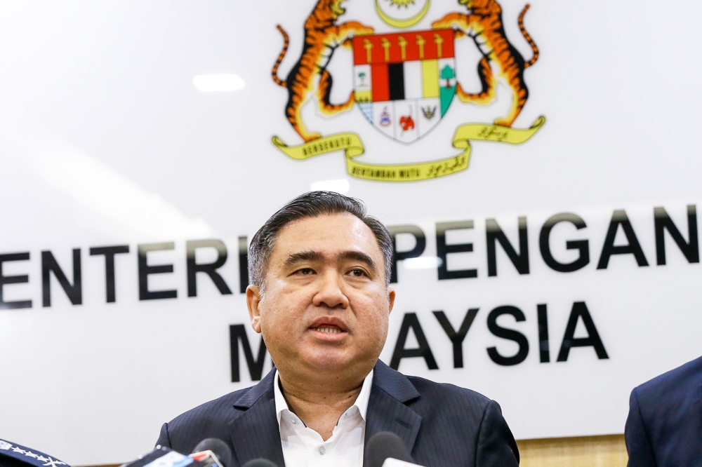 陆兆福说，他已指示秘书长跟进，确保尽速采取后续行动并向反贪会报备。-Hari Anggara摄-