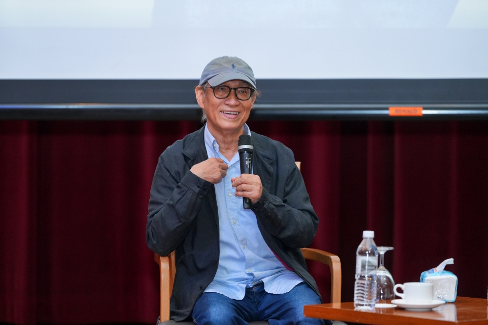 廖庆松说:“在剪接这件事情上,我由始至终秉持着无我论,剪接师是为作品服务,而不是剪接本身服务。”-摩尔娱乐提供-