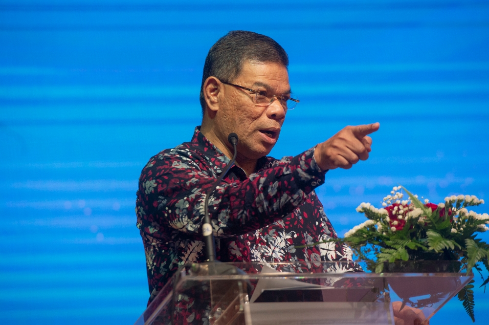 赛弗丁指出，尽管申请和批准数量方面下滑，但自改善参与条件后的一年内录得接近10亿令吉的进账。-Shafwan Zaidon摄-