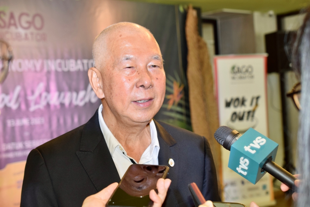 陈超耀透露，米酒节首站预料会在古晋举行。-Borneo Post-