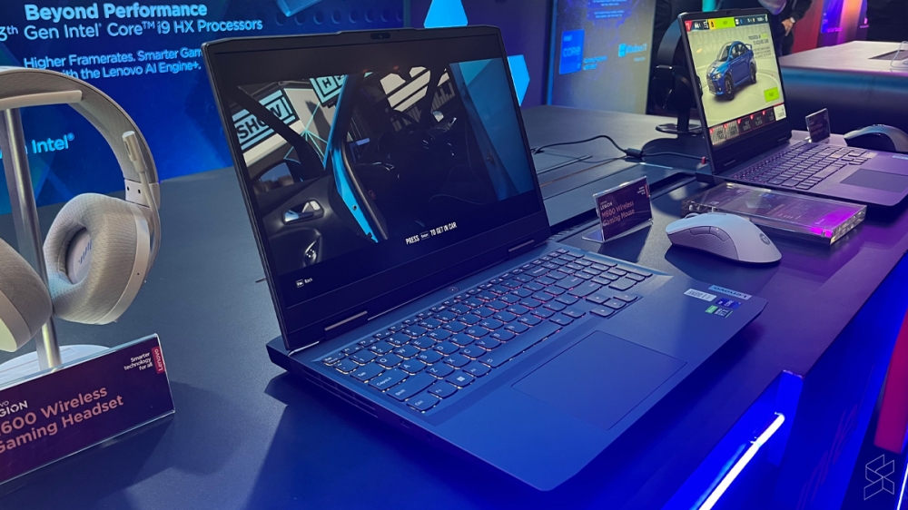 第一批Lenovo LOQ笔记本电脑，如今已在大马上市。-图摘自Soya Cincau-