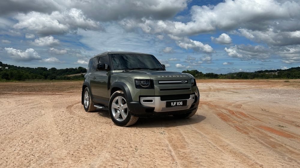 Land Rover Defender 90是一款具有代表性的车款，以经典车款作为基础的同时，也保留Defender的特色。-Amirul Hazmi摄-