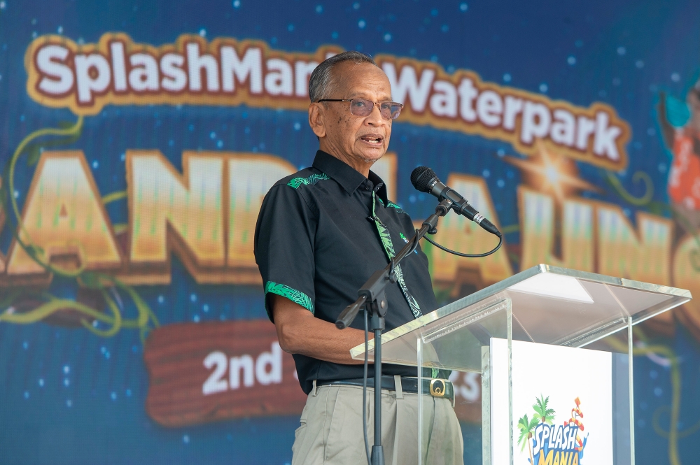 实达哈吉表示：“自今年2月起试运营以来，Splash Mania水上乐园每月已吸引超过7万5000名国内外游客。”-Shafwan Zaidon摄-
