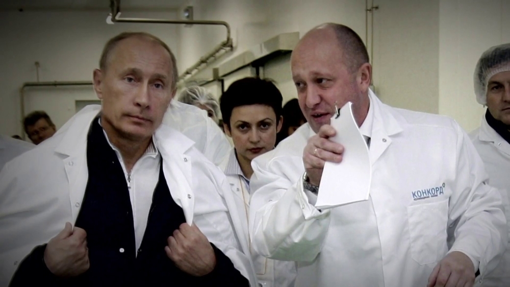 瓦格纳集团首脑普里戈津（右）本身是富商，为克里姆林宫提供餐饮服务，有“普京大厨”之称。长期以来，他一直是普京的亲密盟友。-图取自网络-