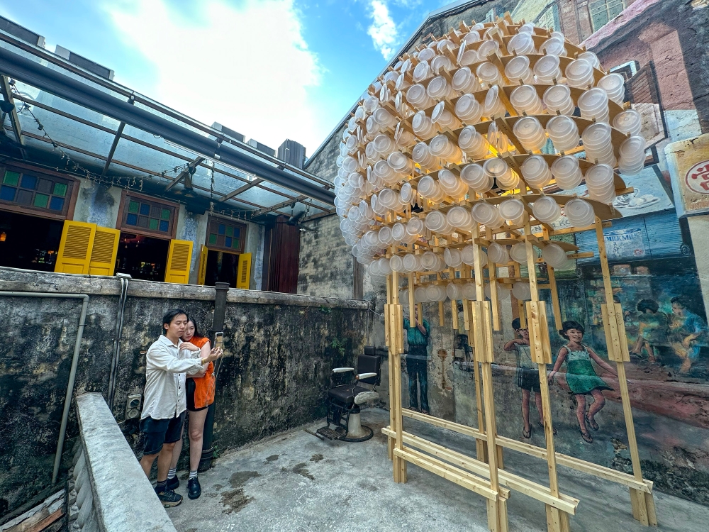 这次的作品将祥龙和圆月两大文化主题巧妙融合在一起。-主办单位提供-