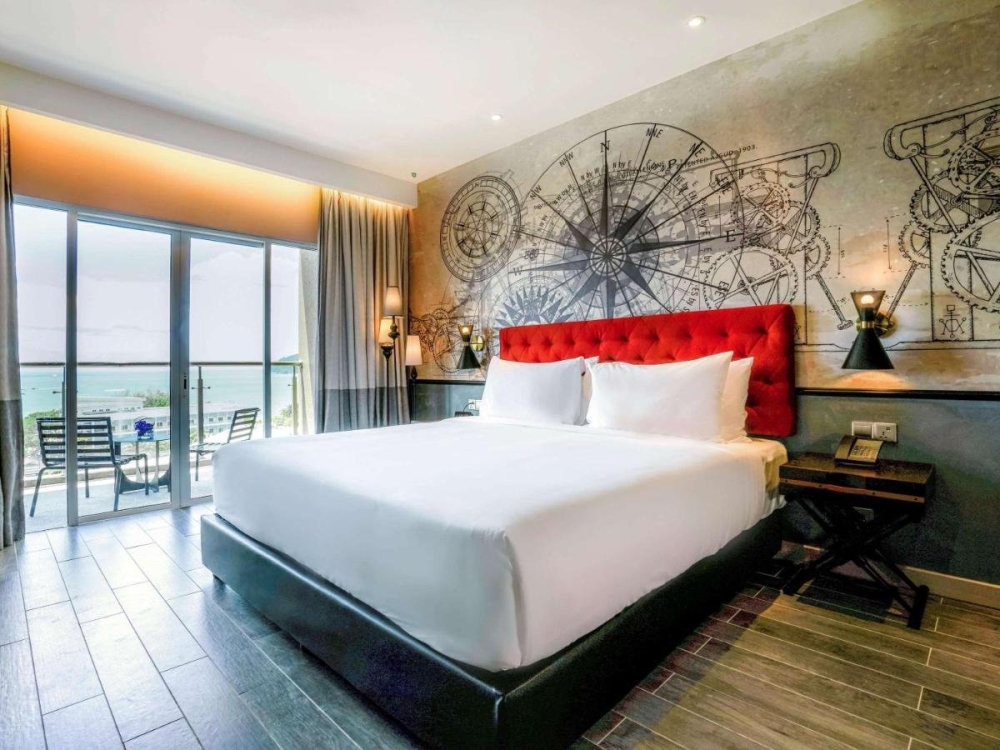 Mercure酒店的地理位置优越,备受游客青睐,是绝佳的度假目的地。-亚航提供-