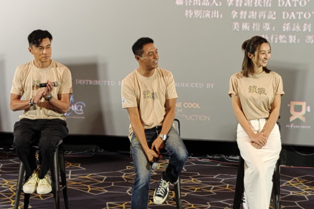 黄浩然(左起)、姜皓文和高海宁来马宣传《锁战》。-刘家仪摄-