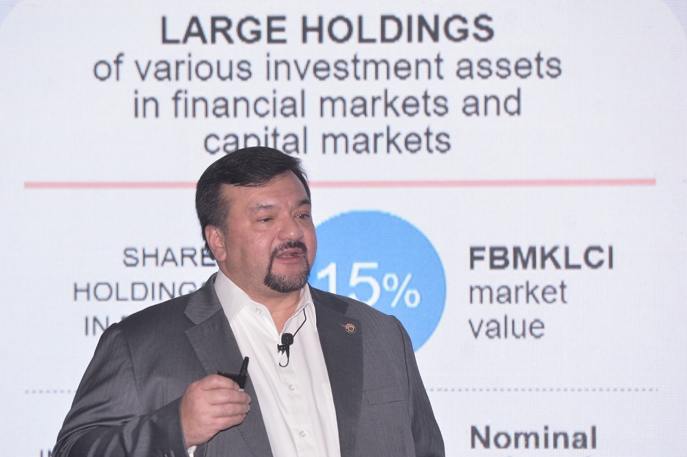 阿米尔韩沙（图）今日宣誓为上议员。-Miera Zulyana摄-