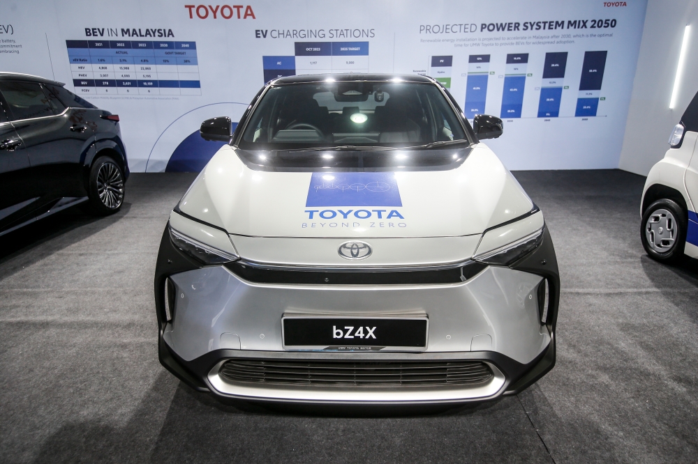 bZ4X是丰田的首款纯电动车。 -Hari Anggara摄-