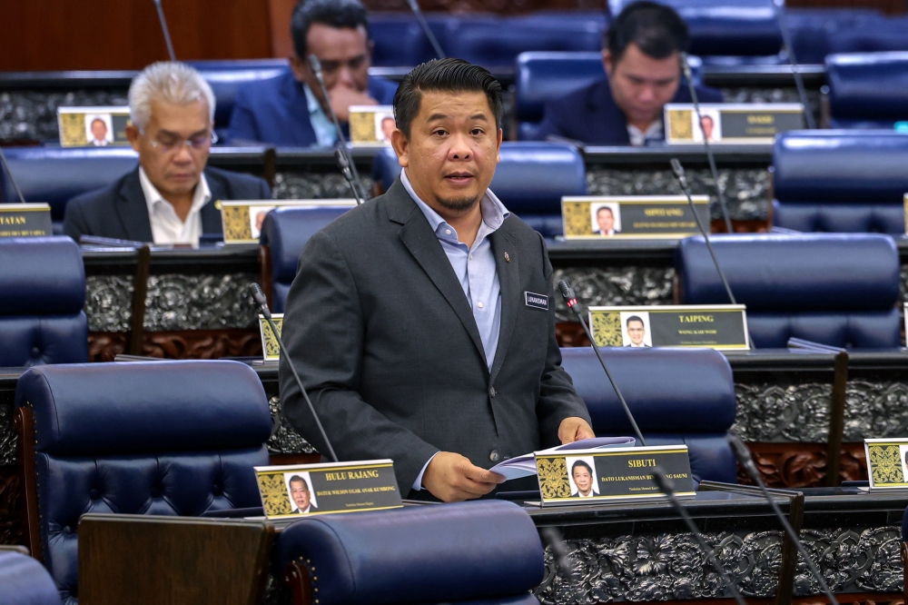 鲁卡尼斯曼表示，如果真的想杜绝吸烟和电子烟，应该从国会开始。-马新社-