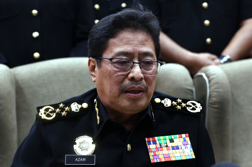 阿占巴基（图）证实，马哈迪是因财产申报问题而接受调查的人士之一。-马新社-