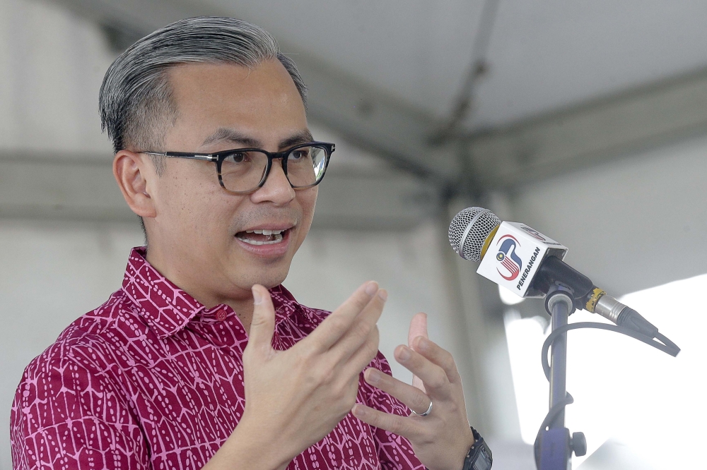 法米周六在吉隆坡和布城联邦直辖区“昌明我们的嘉年华会”开幕式上致词。- Sayuti Zainudin摄-