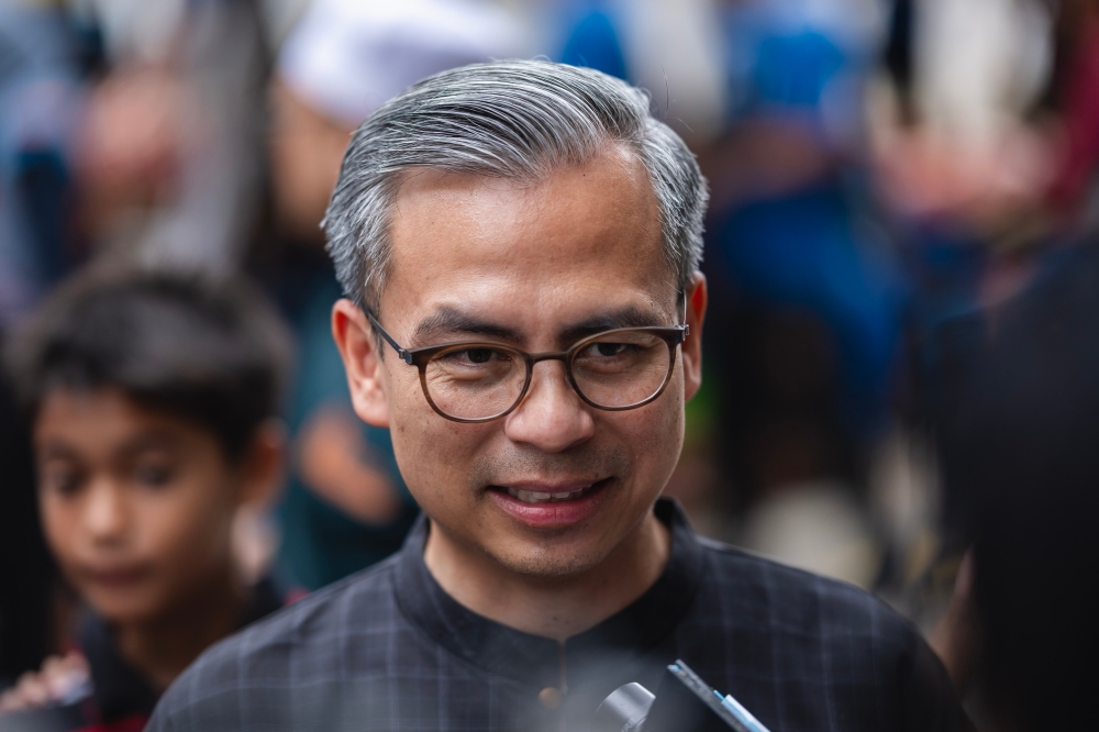 法米表示，要求电讯公司提供手机数据的目的是收集有助于统计局的官方统计数据。-马新社-