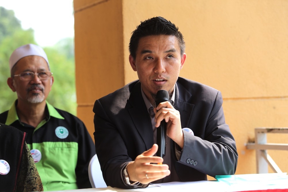 高庭宣判，黄伟雄教导他人秘密为未成年改教的影片违反宪法，必须永久删除。-Choo Choy May摄-