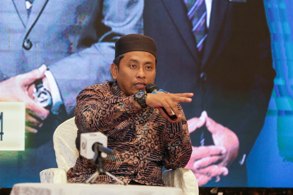 阿末法德里指，晚宴被列入旅游局的官方行程，政府就有必要为活动内容负责。-Raymond Manuel摄-