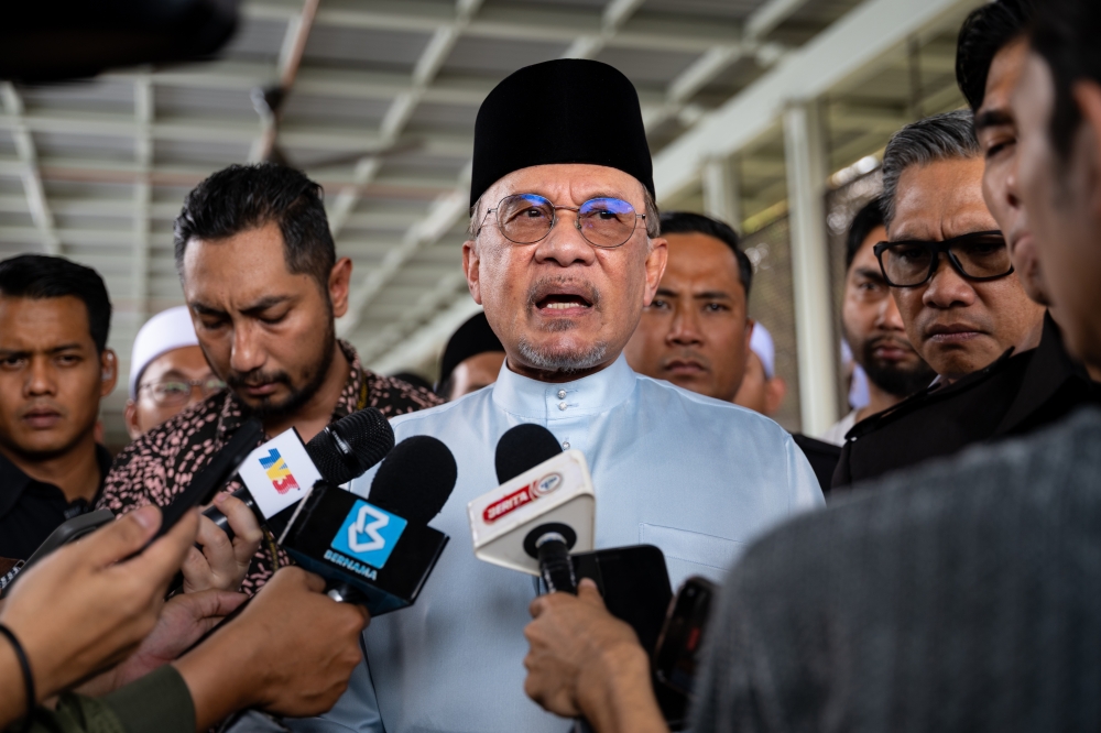 已指示反贪会严办腐败 安华：我的人涉贪也照对付