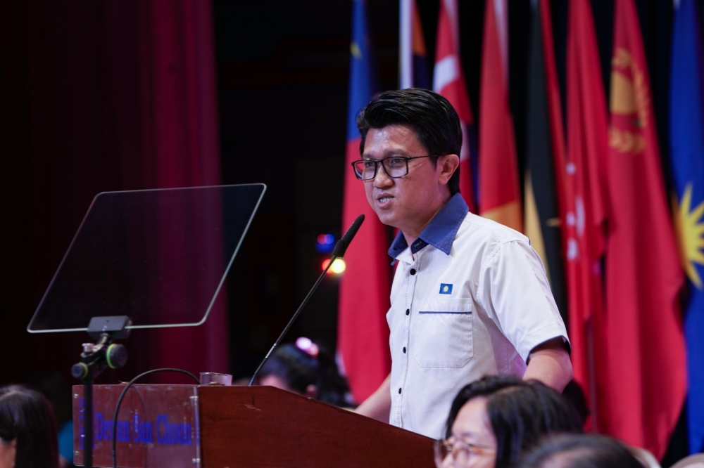 火箭改革先兑现两宣言！张盛闻：首相不兼任财长、革除阿占