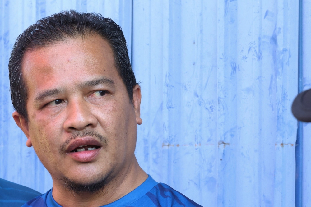 阿兹曼被控教唆他人行贿，但他否认有罪。-马新社-