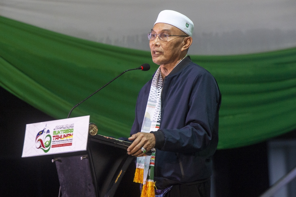 法克鲁安华坚称，他们三人撤回对玻州大臣莫哈末苏克里（图）的支持，是正确的做法。-Shafwan Zaidon摄-