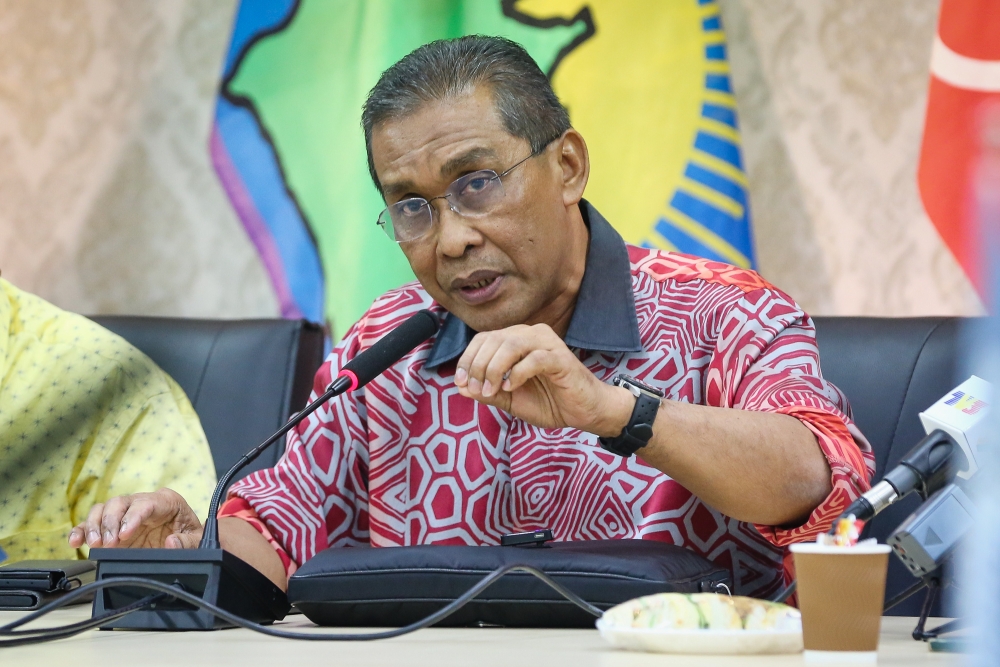 达基尤丁说，伊党玻璃市州的行政议员将总辞，以展示对前大臣苏克里的支持与团结。-Yusof Mat Isa摄-