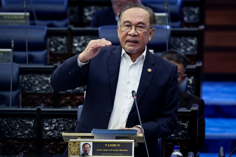 安华说，政府指示涉及诉讼案件的各部门，对导致政府支付赔偿的案件展开详细调查。-马新社-