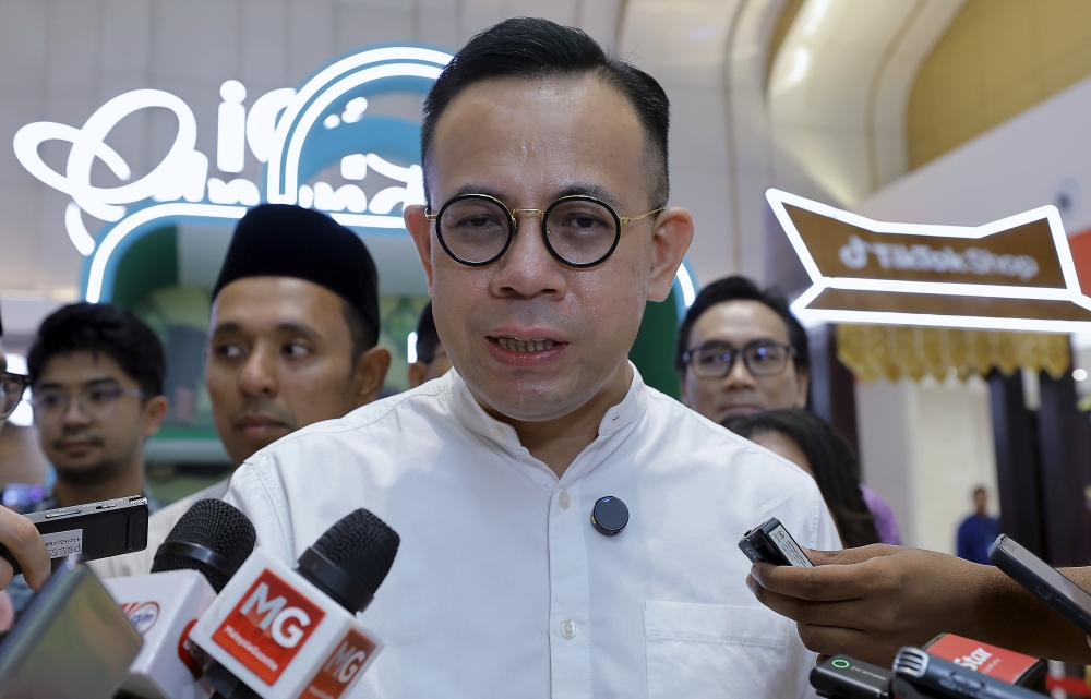 沈志强呼吁全民反对挑衅宗教的行为，停止为社会分裂添柴加火。-马新社-