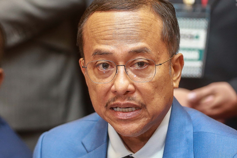 阿末山苏里表示，国盟将于3月底公布新的国会反对党领袖人选。-Sayuti Zainudin摄-