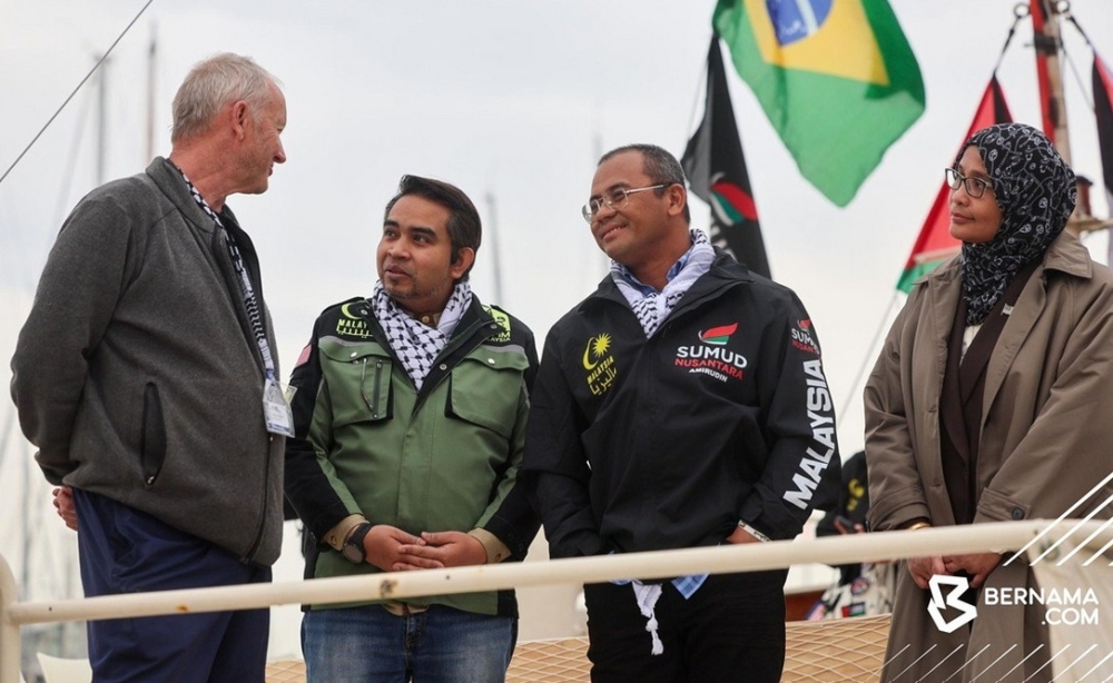 阿米鲁丁随全球坚韧船队一同前往加沙进行人道援助。-马新社-