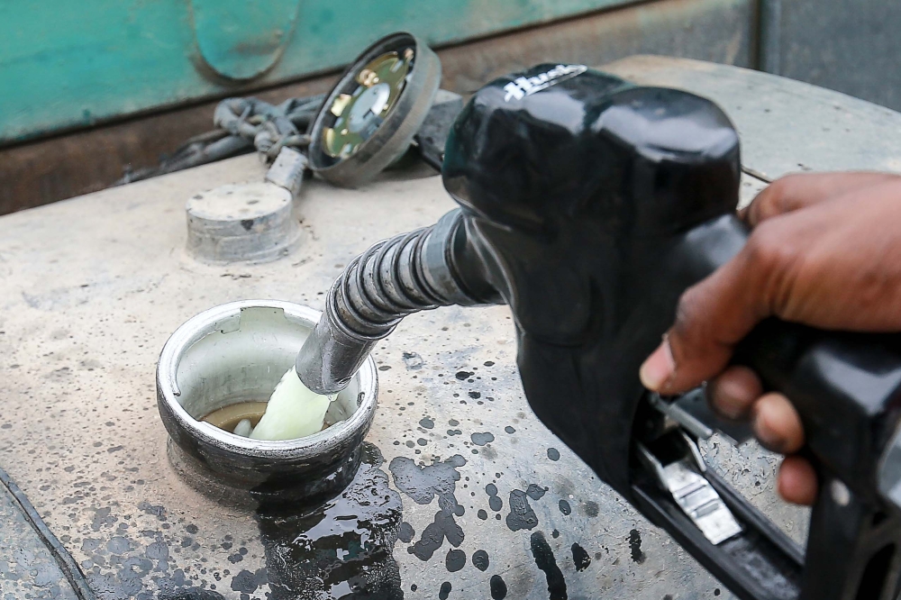 政府提高农民以及个人的柴油援助金，从每月300令吉增加至400令吉。-Sayuti Zainudin摄-