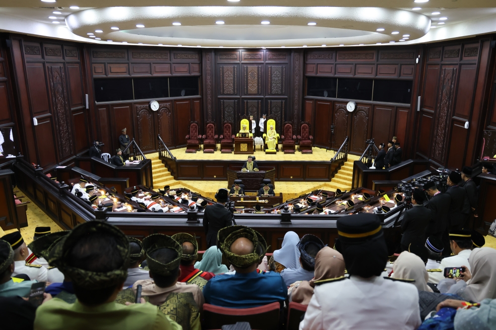 森州巫统要求召开州议会特别会议来解决当前的政治危机。-Yusof Isa摄-