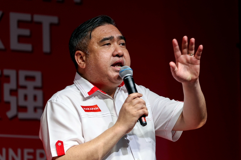 陆兆福表示，行动党指示全体党机关充分做好准备，以应对森美兰、马六甲和柔佛可能举行的闪电选举。-马新社-