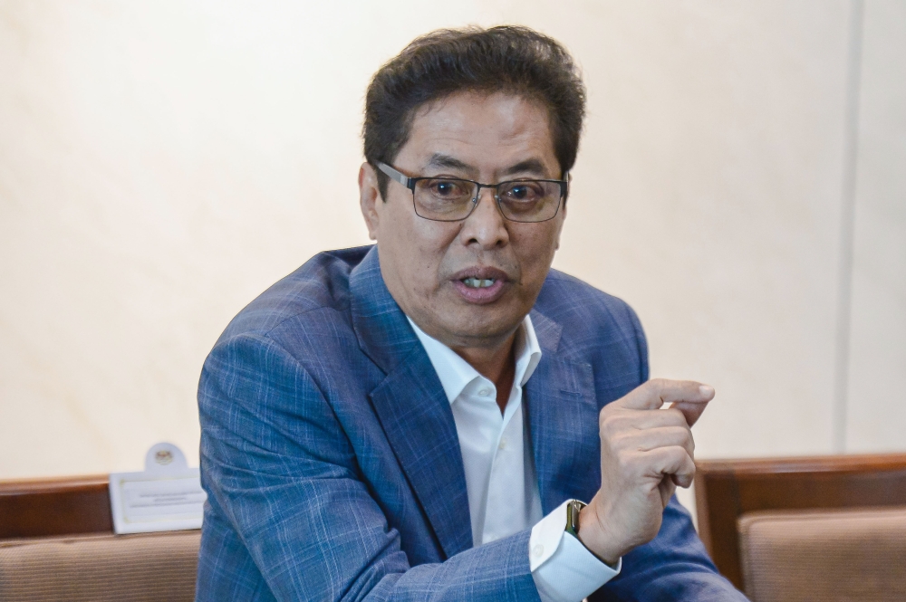 阿占巴基预料反贪会可在明年年底追回约79亿令吉的1MDB资金。-马新社-