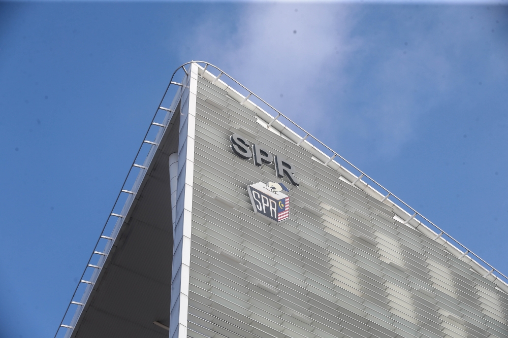 选委会决定，柔佛州选举和森美兰州选举分别将于7月11日和8月1日举行投票。-Sayuti Zainudin摄-