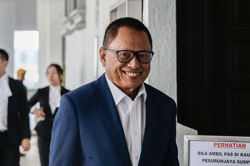 弗亚指控柔佛巫统是王室傀儡，涉嫌冒犯王室。-Sayuti Zainudin摄-